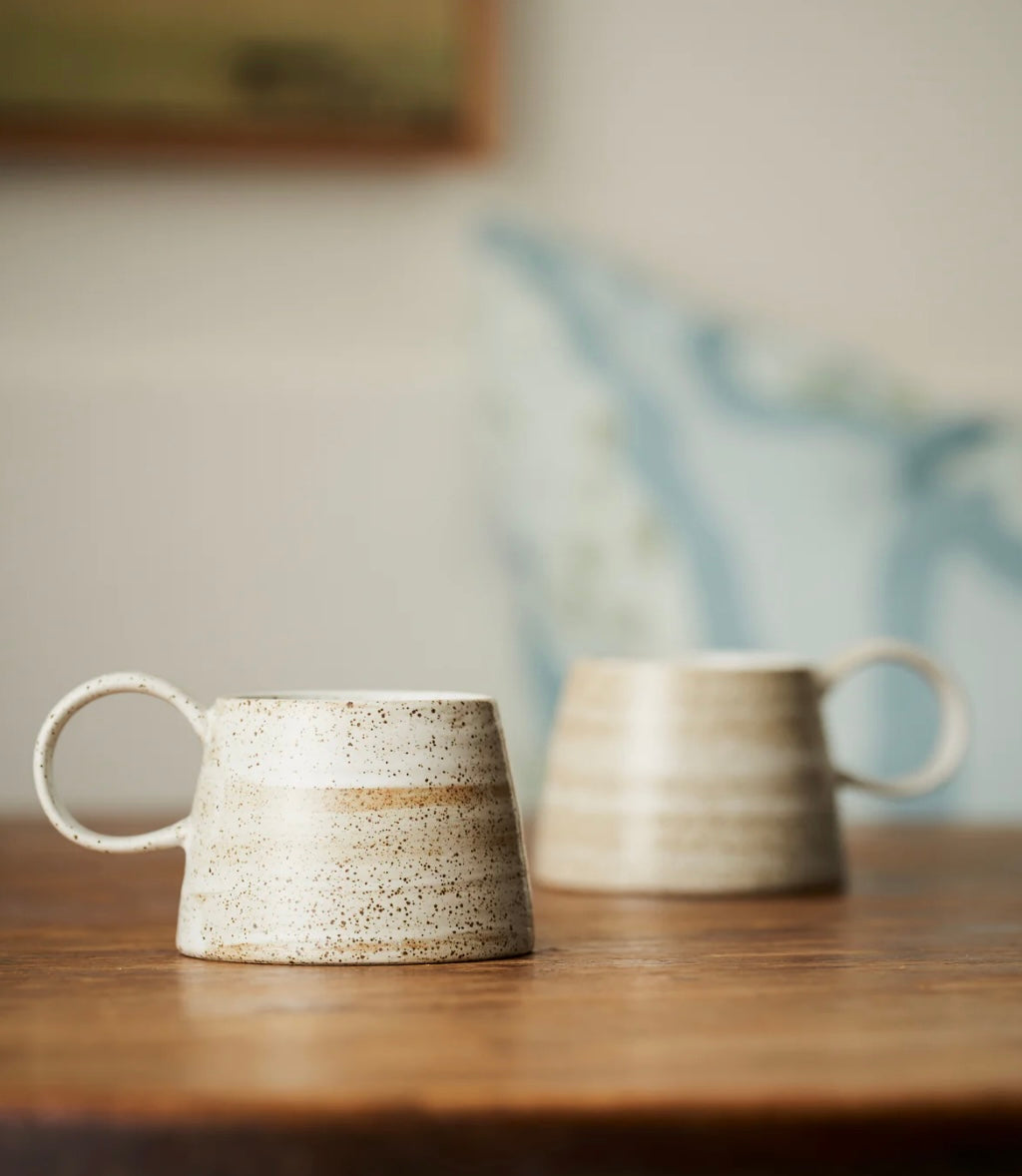 LARGE HANDLED CEYLON MUG