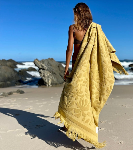 LUXE TOWEL - Mango Bay Golden Mustard