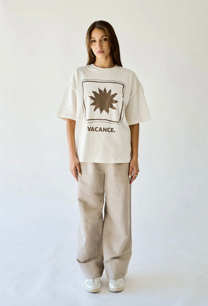 VACANCE OVERSIZED TEE
